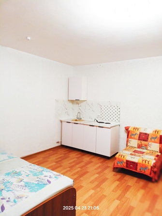 
  Сдам посуточно 1-комн. квартиру, 42 м², Солнечная ул, д. 43
. Фото 3.