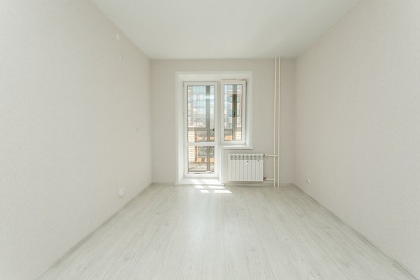 
   Продам 1-комнатную, 67 м², Белый квартал на Спандаряна, 2

. Фото 10.