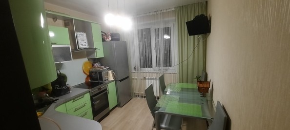 
   Продам 3-комнатную, 75.2 м², Молокова ул, 64

. Фото 17.