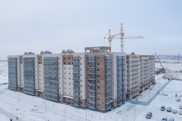 
   Продам 2-комнатную, 63.39 м², Светлова ул, 12

. Фото 1.