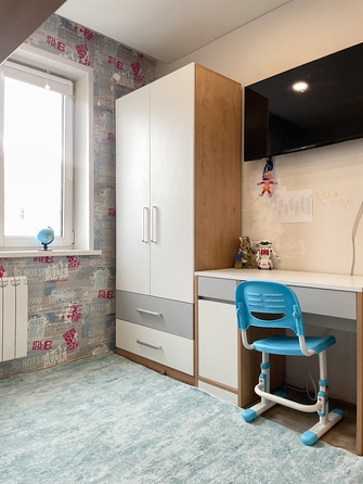 
   Продам 3-комнатную, 66 м², 40 лет Победы ул, 28

. Фото 17.