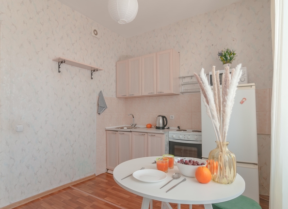 
  Сдам посуточно в аренду 1-комнатную квартиру, 40 м², Красноярск

. Фото 8.