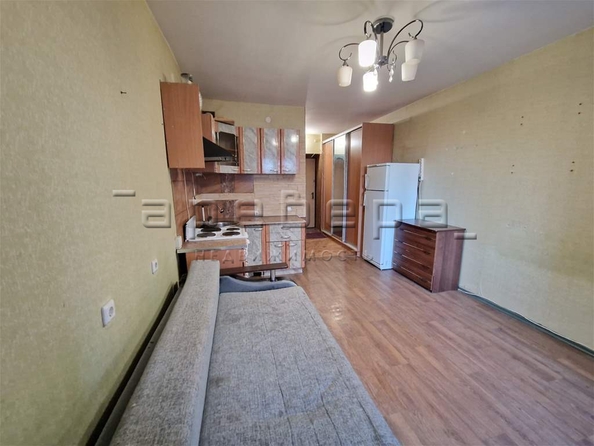 
   Продам 1-комнатную, 21.7 м², 60 лет образования СССР пр-кт, 54

. Фото 2.