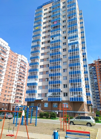 
   Продам 2-комнатную, 56 м², Судостроительная ул, 25а

. Фото 1.