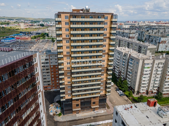 
   Продам 4-комнатную, 117.1 м², Светлогорский пер, 10г

. Фото 3.