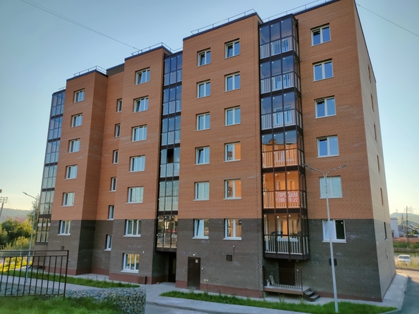 
   Продам 2-комнатную, 54.2 м², Кирпичная ул, 19

. Фото 1.