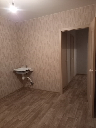 
  Сдам в аренду 1-комнатную квартиру, 41.68 м², Красноярск

. Фото 2.