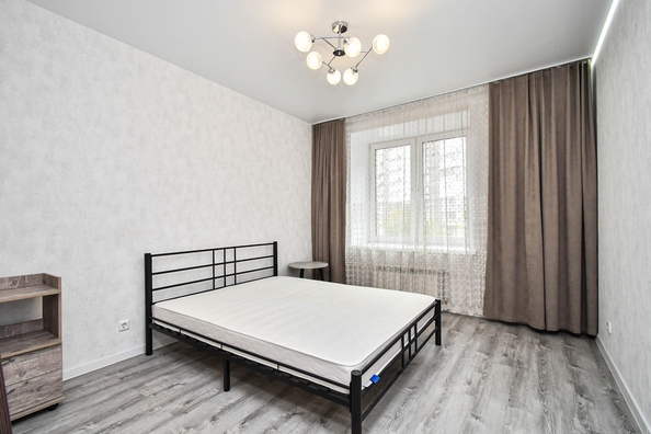 
   Продам 2-комнатную, 57 м², Партизана Железняка ул, 48Б

. Фото 11.