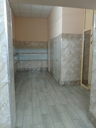 
   Продам 1-комнатную, 41 м², Алексеева ул, 51

. Фото 16.