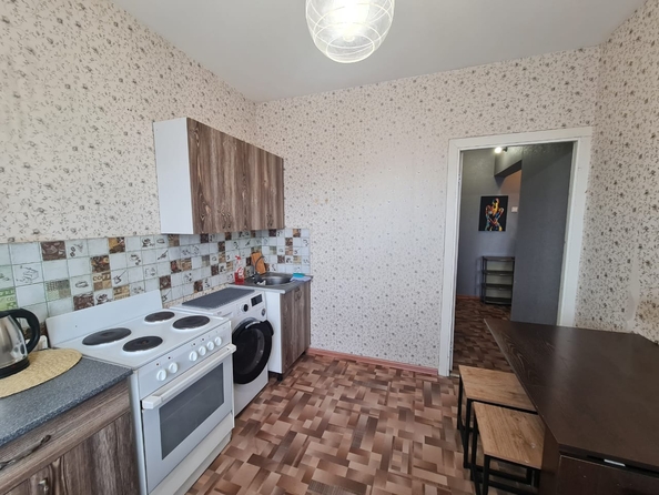 
  Сдам посуточно в аренду 1-комнатную квартиру, 42 м², Красноярск

. Фото 1.