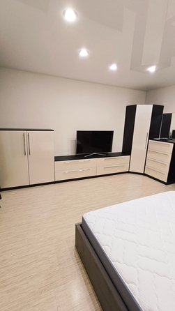 
  Сдам в аренду 2-комнатную квартиру, 65 м², Красноярск

. Фото 6.