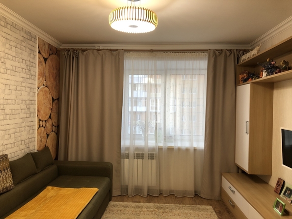 
   Продам 4-комнатную, 140 м², Дачная ул, 35а

. Фото 19.