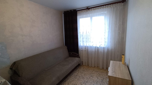 
  Сдам в аренду 1-комнатную квартиру, 14 м², Красноярск

. Фото 3.