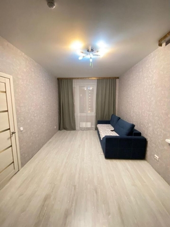 
   Продам 1-комнатную, 34.4 м², Карамзина ул, 14

. Фото 2.