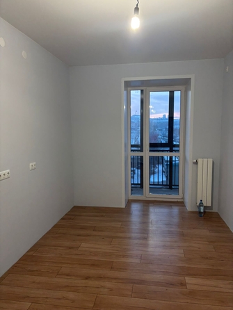 
  Сдам в аренду 2-комнатную квартиру, 62 м², Красноярск

. Фото 3.