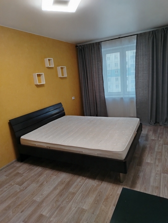 
  Сдам в аренду 2-комнатную квартиру, 50 м², Красноярск

. Фото 2.