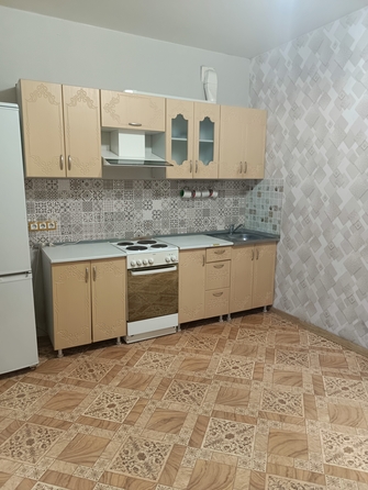 
   Продам 1-комнатную, 40 м², Толстого ул, 19

. Фото 9.