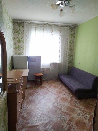 
   Продам секционку, 100 м², Железнодорожников ул, 9

. Фото 1.