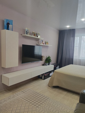 
   Продам 2-комнатную, 48 м², Матросова ул, 12Б

. Фото 1.