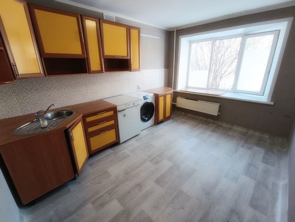 
   Продам 1-комнатную, 36 м², 

. Фото 2.