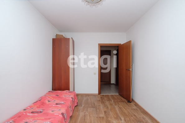 
   Продам 3-комнатную, 79.8 м², Водопьянова ул, 2

. Фото 17.