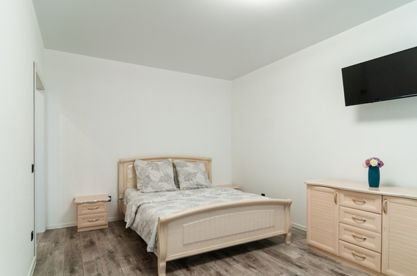 
  Сдам посуточно в аренду 1-комнатную квартиру, 40 м², Красноярск

. Фото 3.