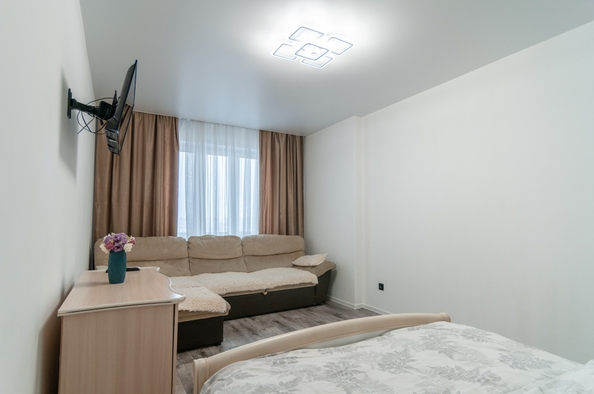 
  Сдам посуточно в аренду 1-комнатную квартиру, 40 м², Красноярск

. Фото 4.