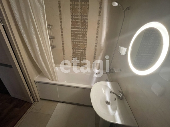 
  Продается 2-комн. квартира, 68.8 м², ЖК Южный берег, дом 8
. Фото 14.