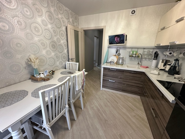 
   Продам 1-комнатную, 38.2 м², Мате Залки ул, 15

. Фото 4.