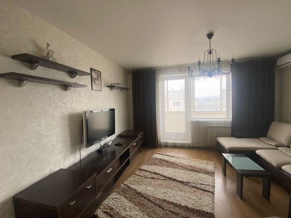 
  Сдам 3-комн. квартиру, 70 м², Молокова ул, д. 64
. Фото 1.