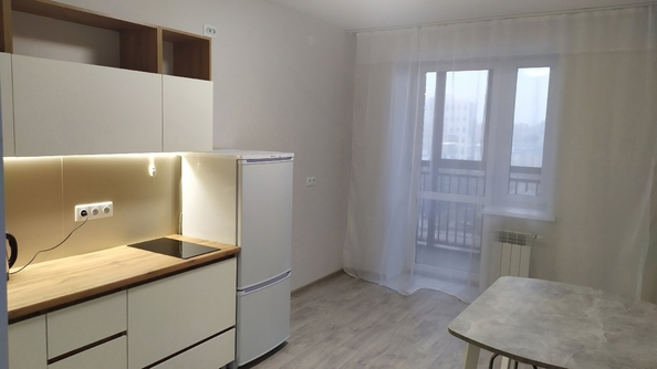 
  Сдам 1-комн. квартиру, 42 м², Светлогорский пер, д. 12
. Фото 1.