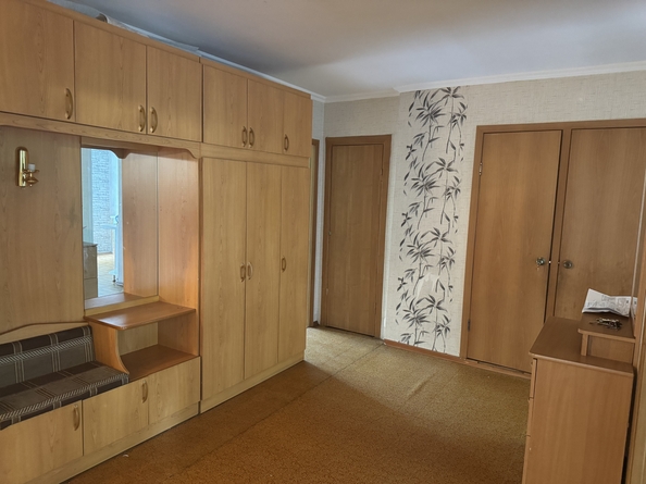 
  Продается 3-комн. квартира, 76 м², Семафорная ул, д. 251
. Фото 4.