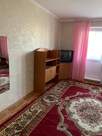 
  Сдам 1-комн. квартиру, 40.5 м², Алексеева ул, д. 113
. Фото 2.