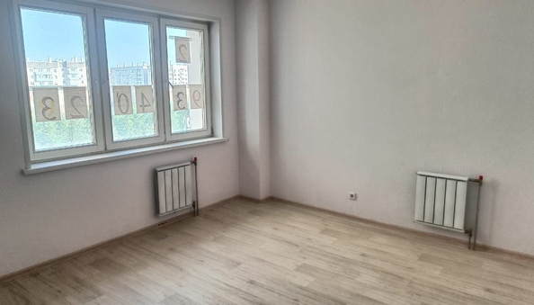 
  Продам 2-комн. квартиру, 62 м², ЖК Слобода Весны, 2 квартал 2 очередь, 6 б/с
. Фото 3.
