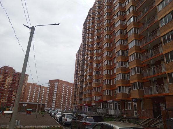 
  Продам 1-комн. квартиру, 39.9 м², ЖК Радужный, дом 3
. Фото 1.