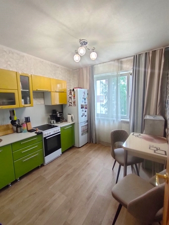 
  Продам 1-комн. квартиру, 42 м², Маяковского пер, д. 4
. Фото 1.