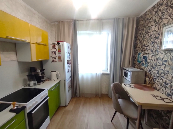 
  Продам 1-комн. квартиру, 42 м², Маяковского пер, д. 4
. Фото 2.