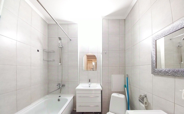 
  Сдам 1-комн. квартиру, 39 м², Декабристов ул, д. 44
. Фото 3.