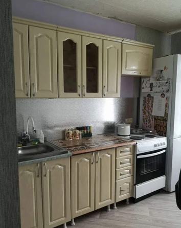 
  Сдается 1-комн. квартира, 40.7 м², 4-й мкр
. Фото 1.