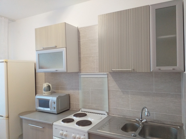 
  Сдам 1-комн. квартиру, 28 м², Лесников ул, д. 23
. Фото 1.