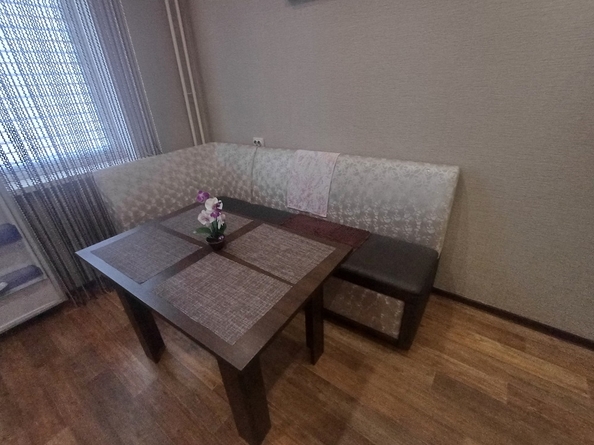 
  Сдам 1-комн. квартиру, 41 м², Лиственная ул, д. 23
. Фото 3.