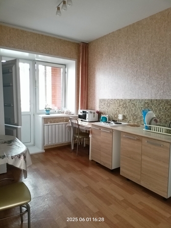 
  Сдам 1-комн. квартиру, 42 м², Солнечная ул, д. 43
. Фото 2.