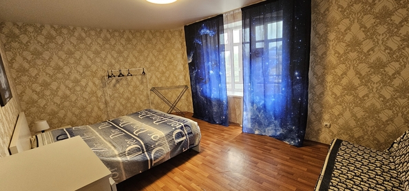 
  Сдам посуточно 2-комн. квартиру, 60 м², Киренского ул, д. 41
. Фото 3.