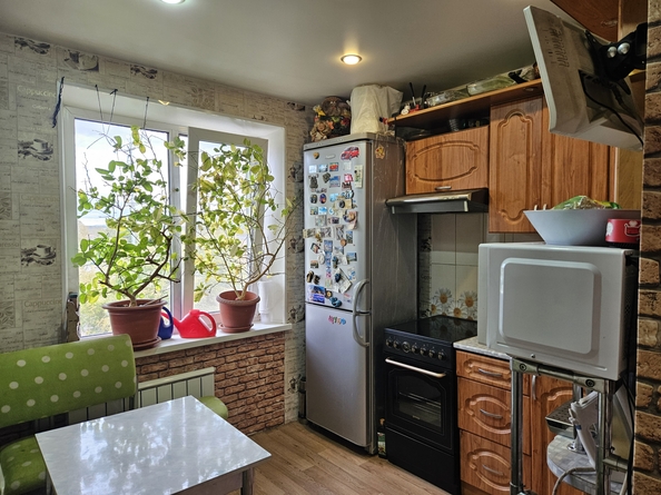 
  Продается 2-комн. квартира, 48.2 м², Одесская ул, д. 7
. Фото 6.