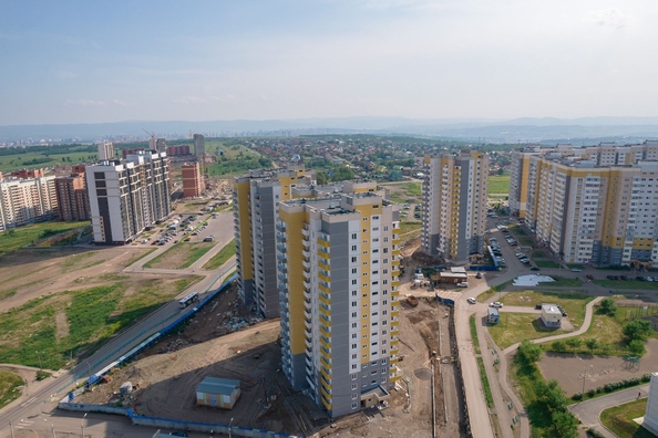 
  Продается 3-комн. квартира, 70.24 м², ЖК Нанжуль-Солнечный, дом 13
. Фото 7.