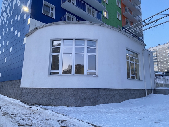 
  Сдам универсальное помещение 100 м², в ЖК Солнечный, 3 мкр 7 квартал дом 7. Фото 3.