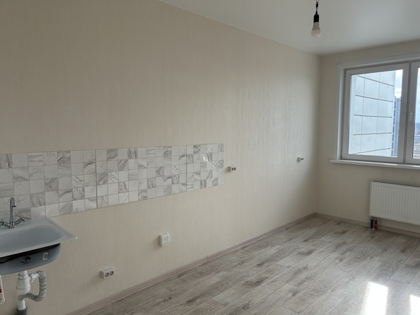 
  Продам 3-комн. квартиру 77 м², в ЖК Преображенский, дом 11. Фото 8.
