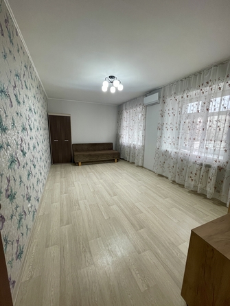 
  Сдам 1-комн. квартиру 40 м². Фото 5.