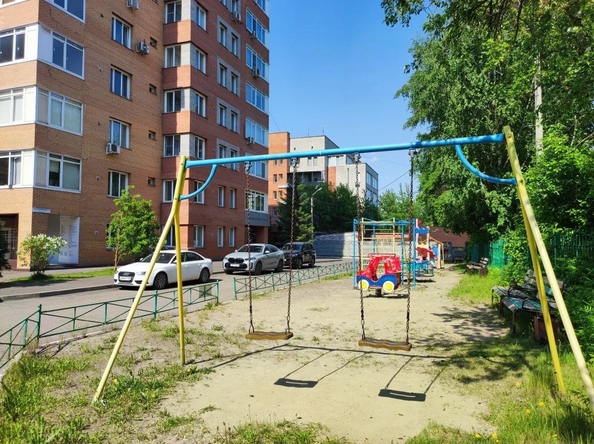 
  Продам 2-комн. квартиру 97.6 м². Фото 23.