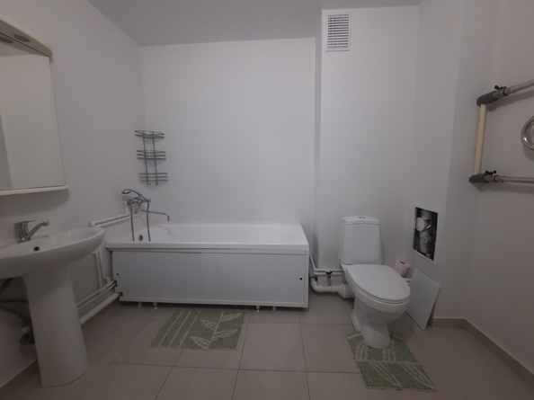
  Сдается 2-комн. квартира 61 м². Фото 9.